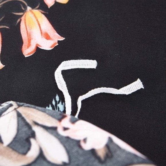 Final Price New Floral Queen Duvet Set - Picture 4 of 5